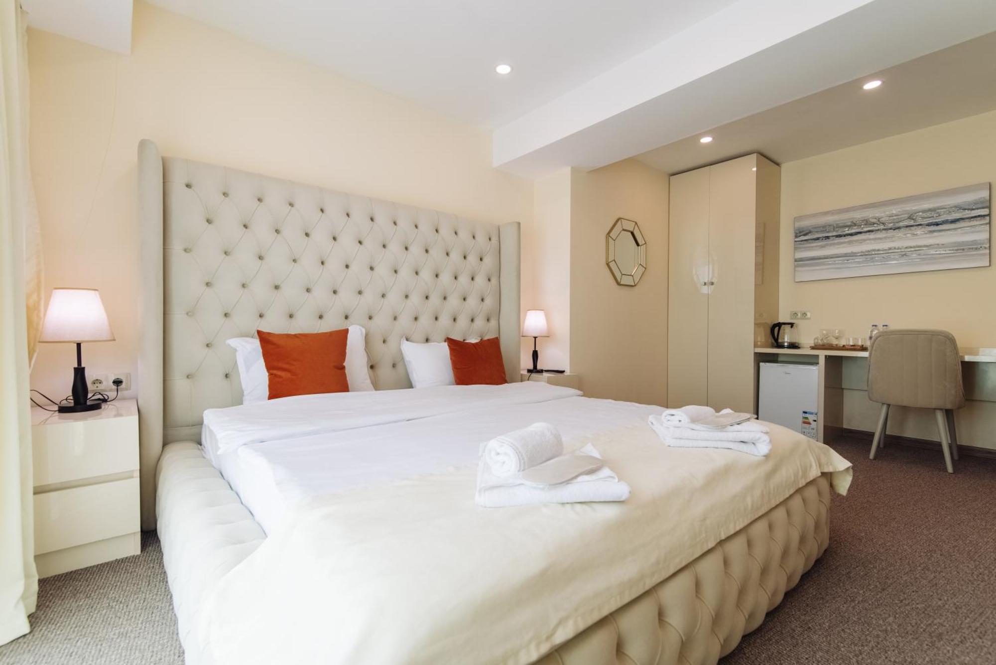Royal Plaza Hotel Tbilisi Bilik gambar